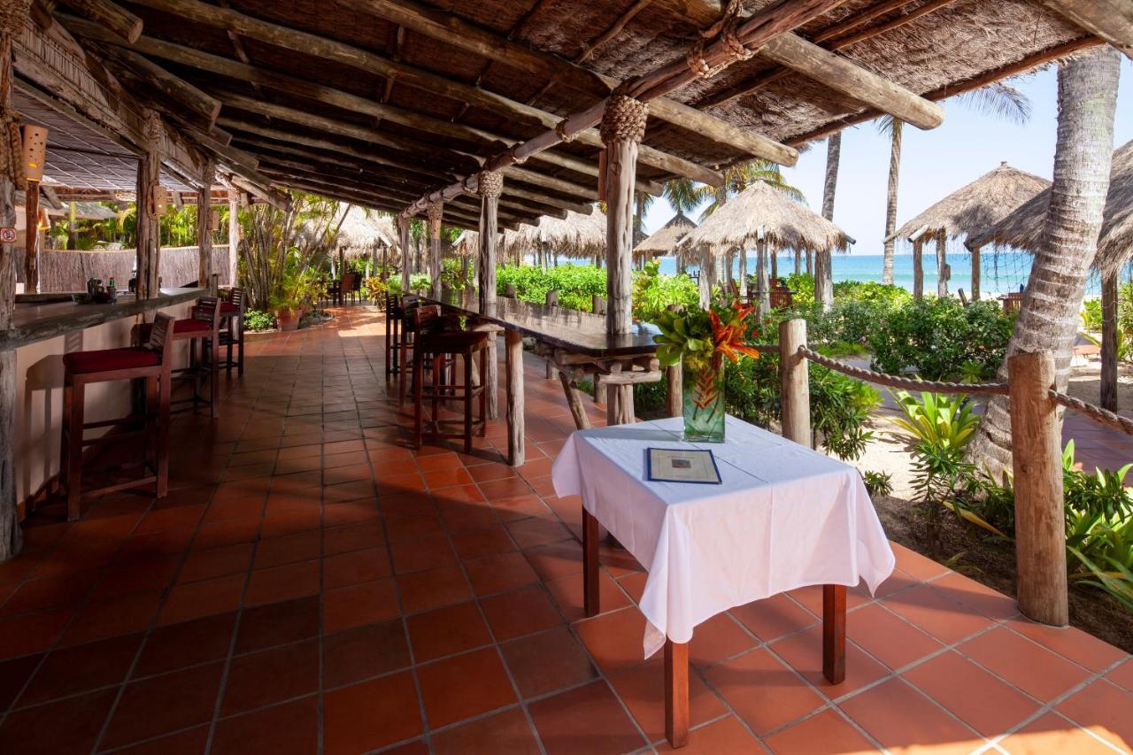 Galley Bay Resort & Spa (Adults Only) Five Islands Village Exterior foto